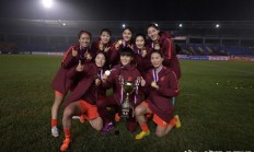 瓦力棋牌官网-中国女足备战南美洲女足赛事，迎接挑战