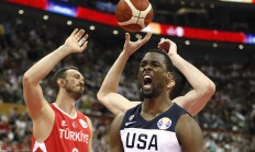 瓦力棋牌官网-篮球杯小组赛，土耳其队实现三连胜的简单介绍