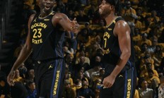 瓦力棋牌-火箭队再战勇士，必胜决战