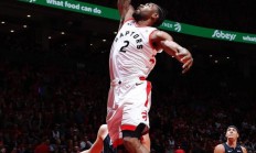 瓦力棋牌游戏-猛龙横扫魔术，成功挺进半决赛