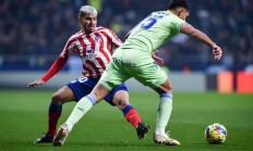 瓦力棋牌app-巴伦西亚客场力压马德里竞技，夺得关键三分的简单介绍