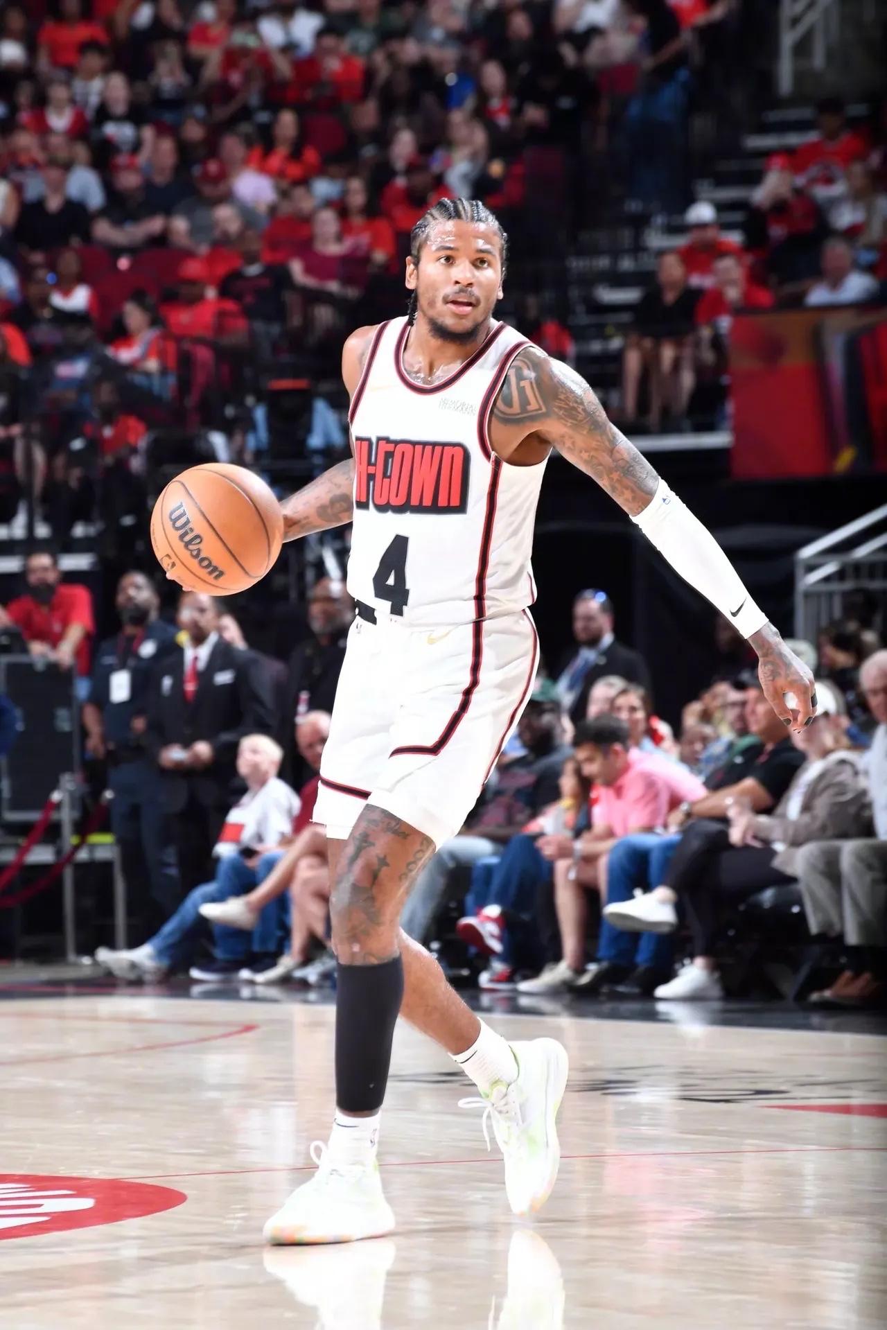 NBA明星赛:火箭队球星展现高超技术,获赞无数的简单介绍 NBA明星赛:火箭队球星展现高超技术,获赞无数的简单介绍