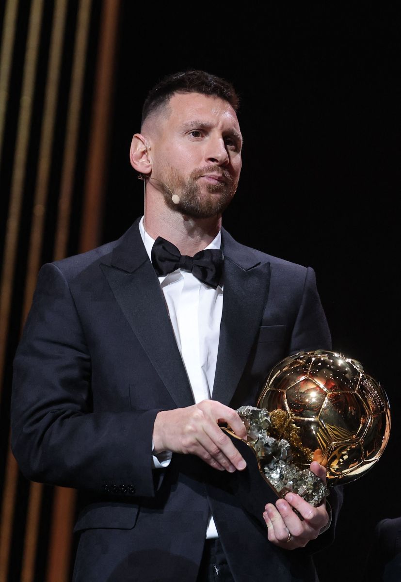 关于阿根廷球员荣获金球奖,感动泪流满面的信息 关于阿根廷球员荣获金球奖,感动泪流满面的信息