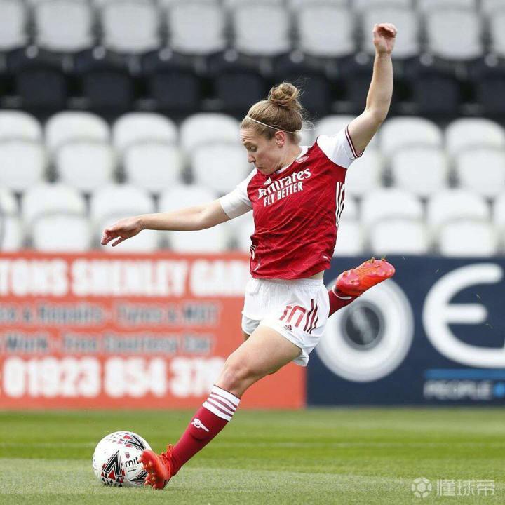 墨西哥女足以一球之差负于加拿大 墨西哥女足以一球之差负于加拿大