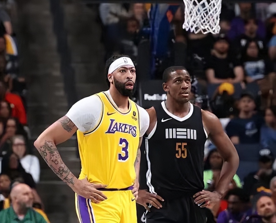 湖人晋级西部决赛，将对阵灰熊