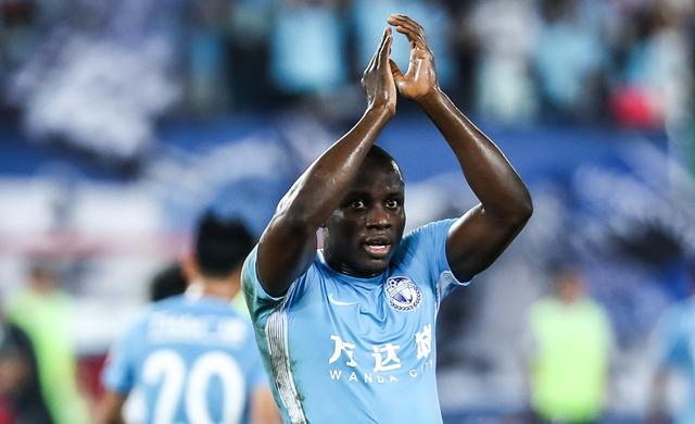 强队展现实力，夺得重要三分