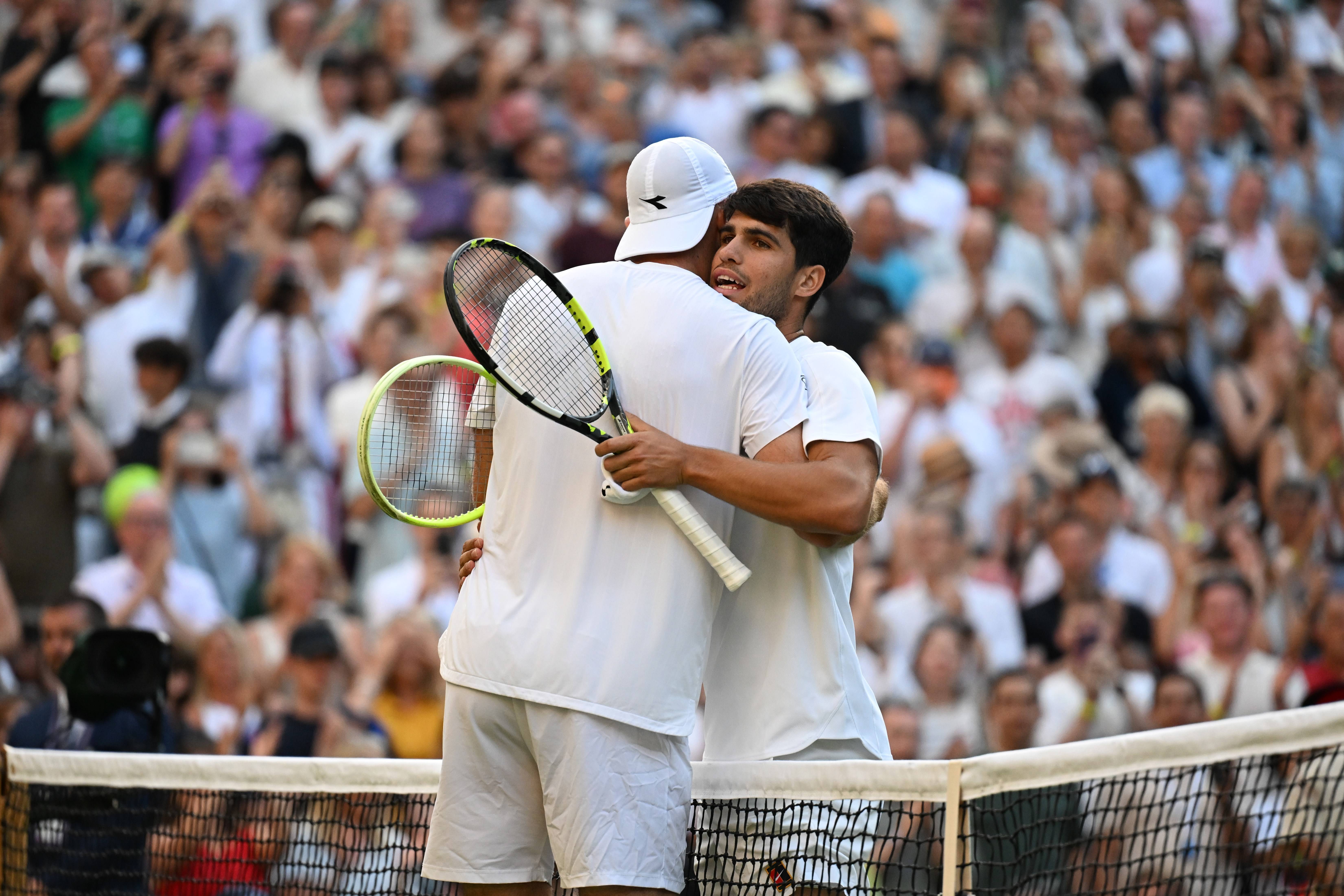 温网逆转戴维斯杯，阿尔卡拉斯高光表现的简单介绍