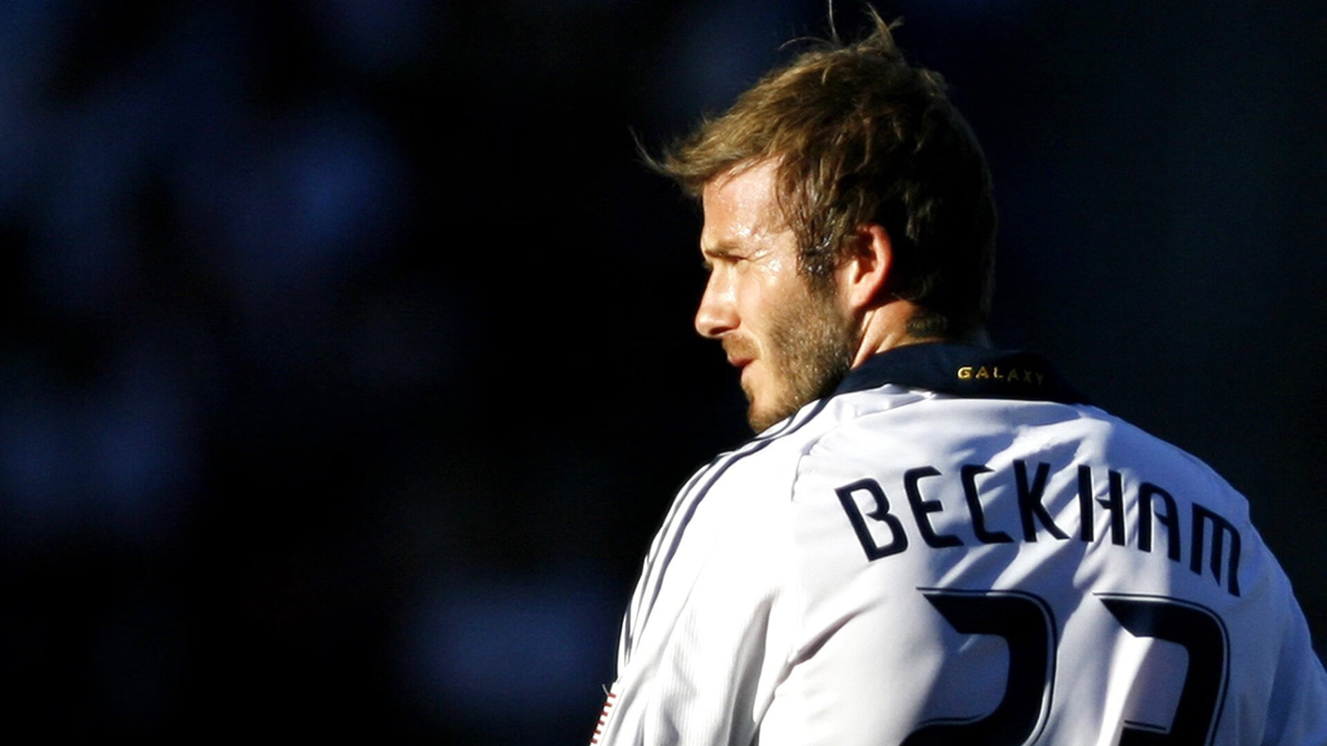 刀锋之上，喀麦隆用一粒被热血烧红的进球，割断了命运的绞索