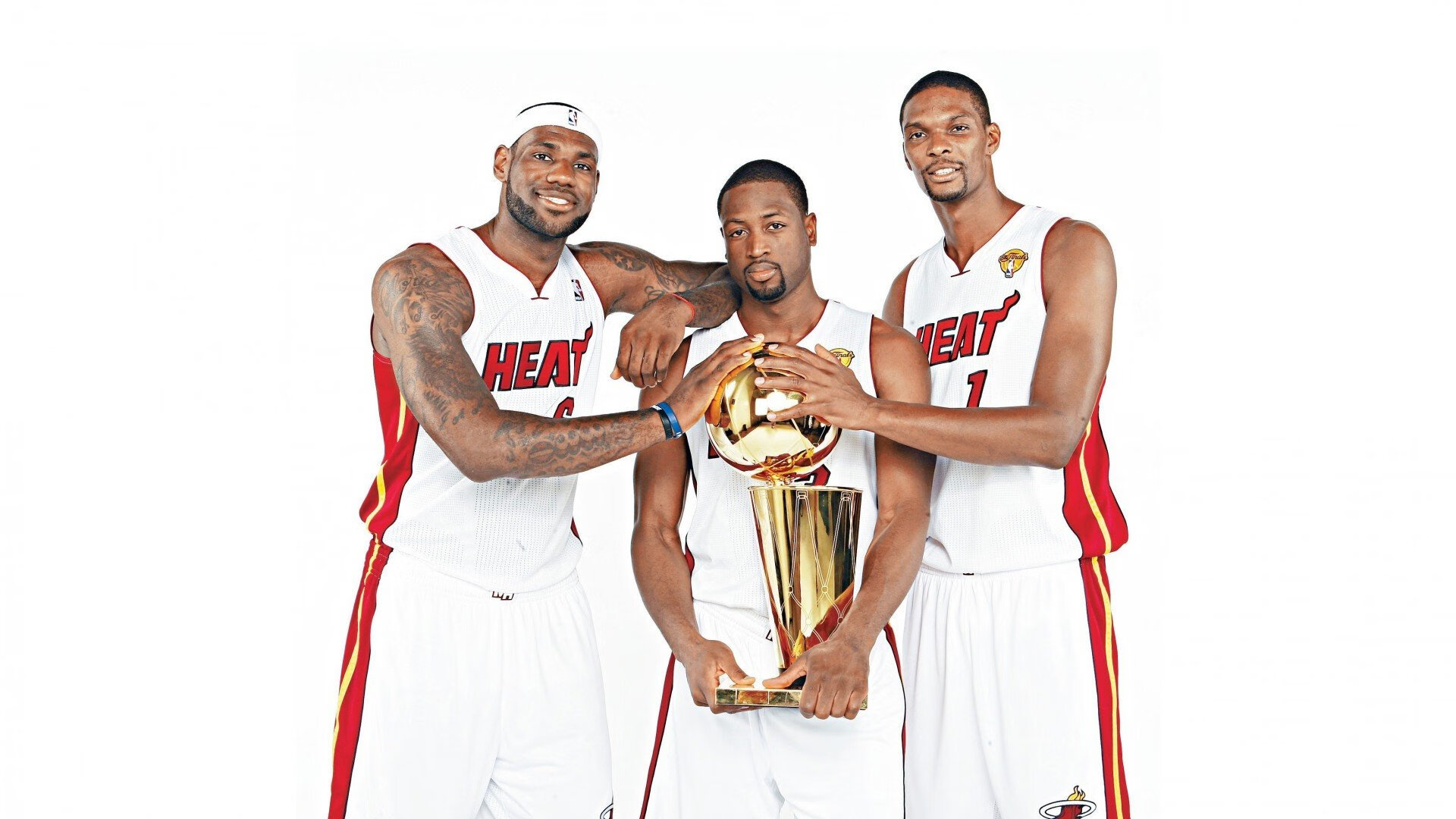 日本羽坛惊现黄鸭旋风，单核双翼横扫韩国，改写团体赛法则