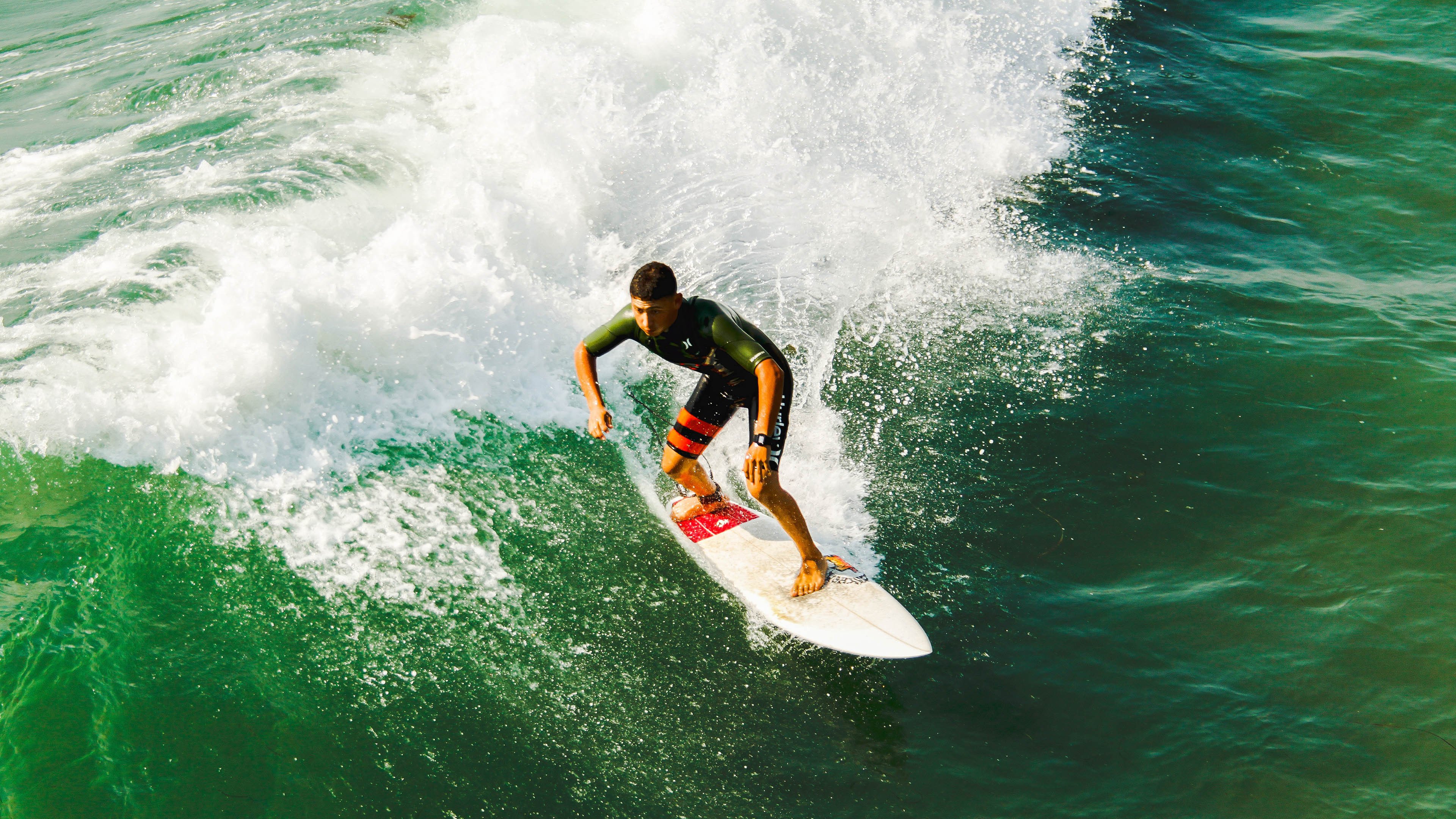 球拍定乾坤,张继科92分钟跨界绝杀,中国队奇迹逆转英格兰